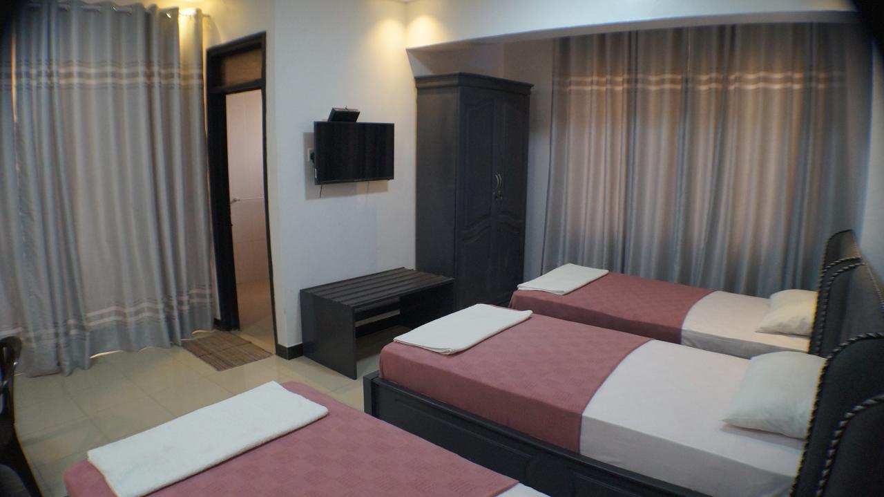 Econo Lodge Dar-es-Salaam Eksteriør bilde